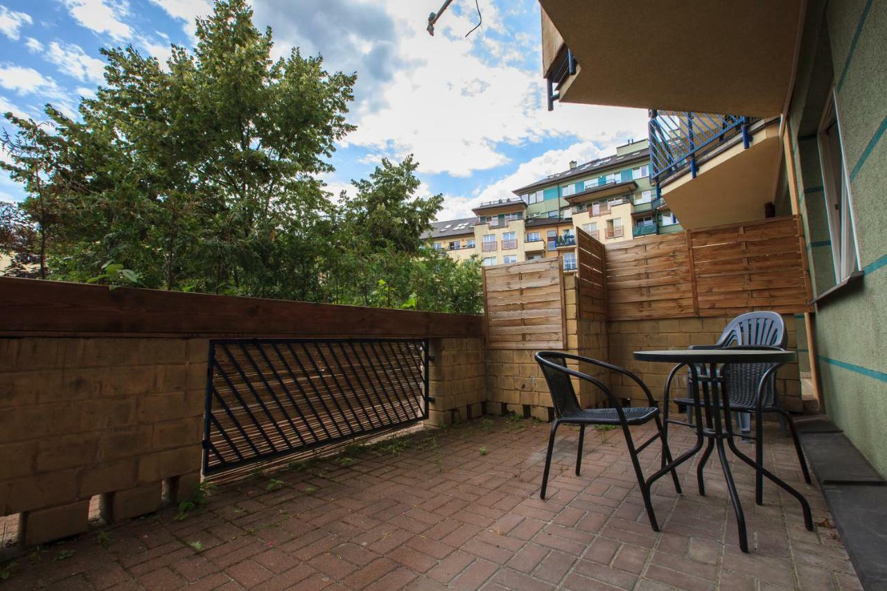 Green Kabaty Apartment 2 Βαρσοβία Δωμάτιο φωτογραφία